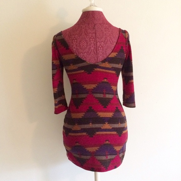 ❌SOLD❌Navajo-Inspired Print Dress - Picture 3 of 4