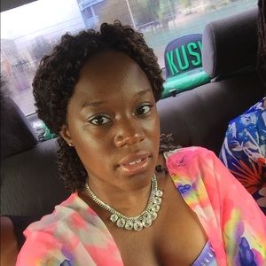 Meet your Posher, Sade