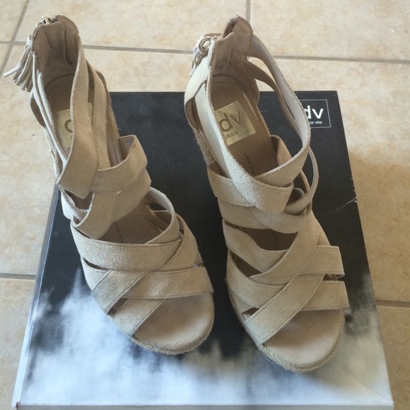 SOLD DV by Dolce Vita Toni Espadrille wedges 8.5 - Picture 2 of 4