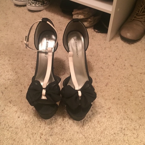 Just fab cream and black heals