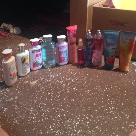 Smells - Picture 1 of 1