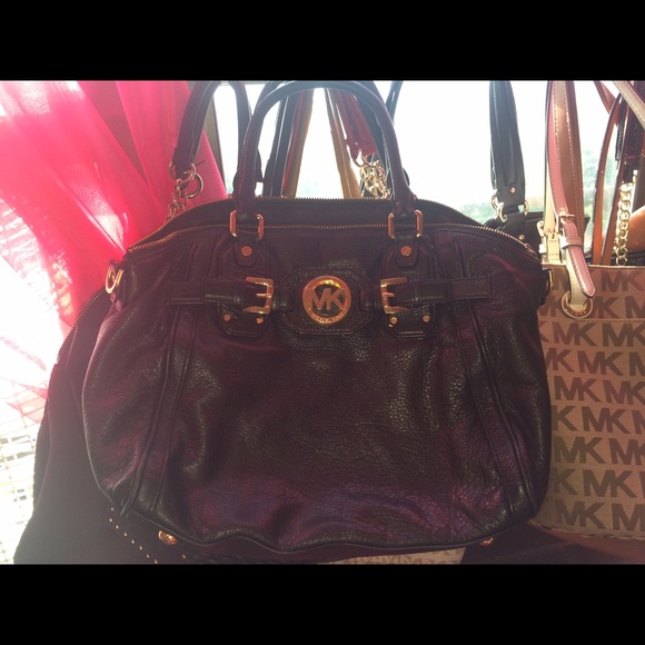 100% AUTHENTIC MICHAEL KORS