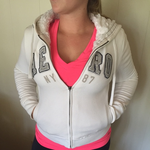 Aeropostale Fur Lined White Jacket - Picture 4 of 4