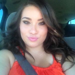 Meet your Posher, Veronica