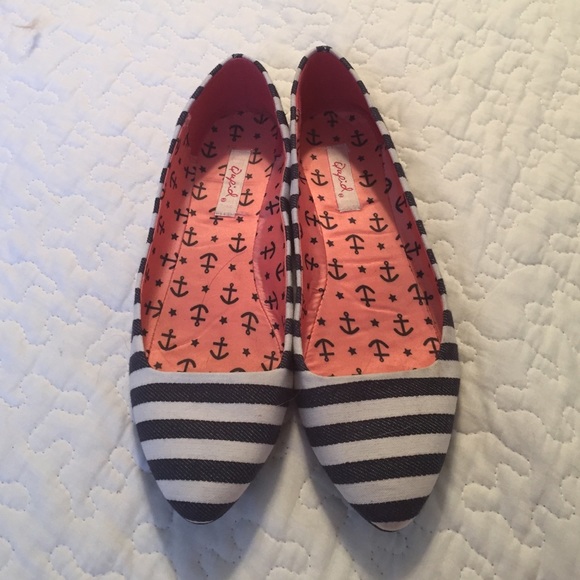 Navy Blue Striped Pointed Toe Flats