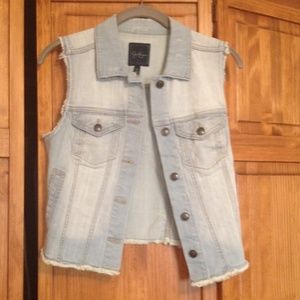 Jessica Simpson denim vest