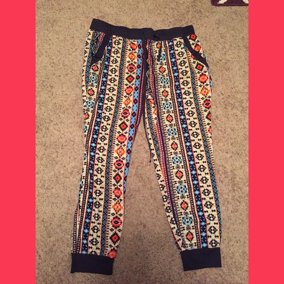 Really cute joggers!!😃 - Picture 1 of 1