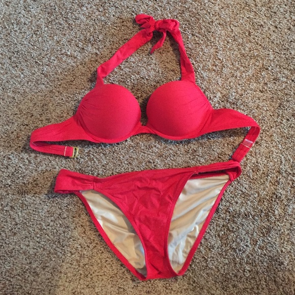 VS BOMESHELL SWIM