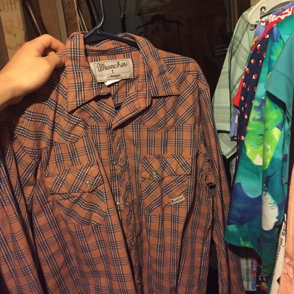 Men's large wrangler short new!