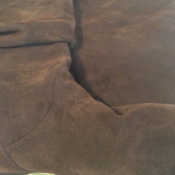 Brown suede boot - Picture 4 of 4