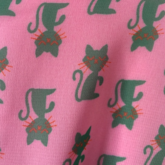 Peaches & Cream pink dress with green kitty cats - Picture 4 of 4