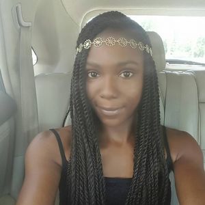 Meet your Posher, Danielle