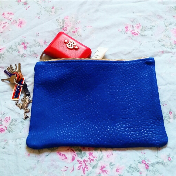 American Apparel Handbags - Sale! American Apparel carry all pouch clutch