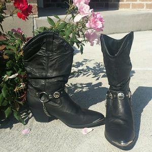 Dingo black cowgirl boots