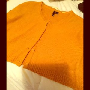H&M Cropped Cardigan