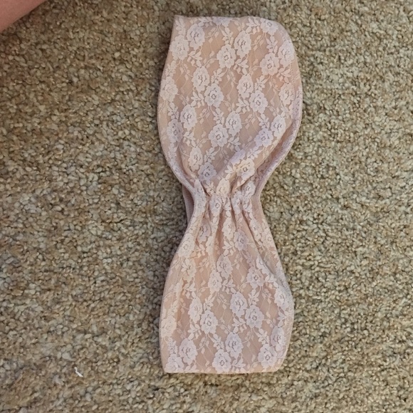 Tan lacy strapless VS PInk bandeau