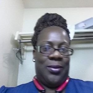 Meet your Posher, Toya