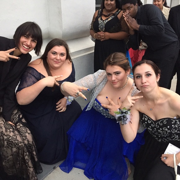 Meet your seller 🍻💕 - Picture 2 of 4