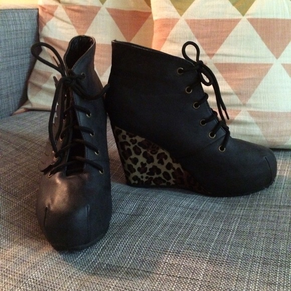 Wing wedges - Picture 5 of 6