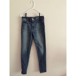 American Eagle Outfitters High-Rise Jegging