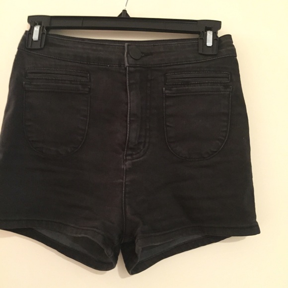 BDG urban outfitters black high waisted shorts