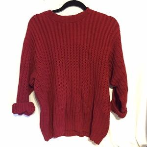 Oversized red jumper