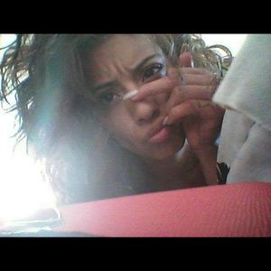 Meet your Posher, Lucero