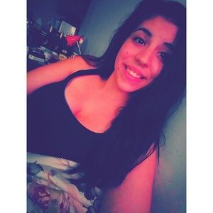 Meet your Posher, Sarena