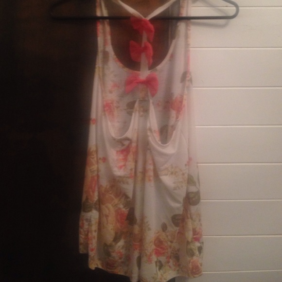 Tank top - Picture 2 of 2