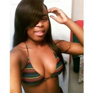 Meet your Posher, Alisha