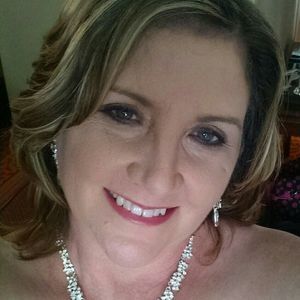 Meet your Posher, Michelle lebon