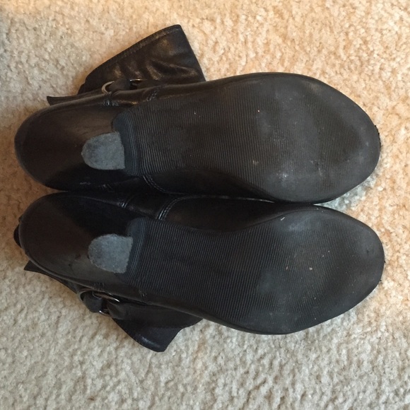 Black ankle booties - Picture 3 of 4