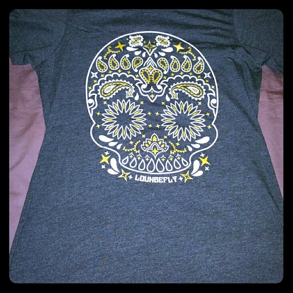New Loungefly Sugar Skull T-Shirt