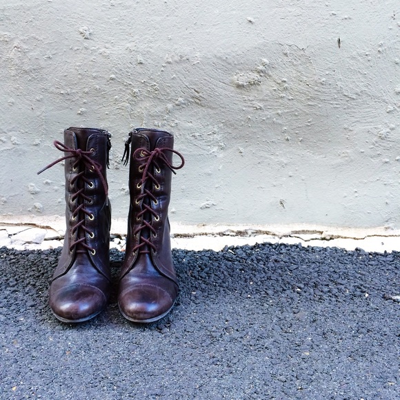 LOFT Boots - LOFT Leather Lace Up Boots