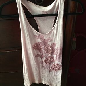 Lucky brand top barely worn