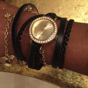 NEVER WORN! NY &CO. WRAP AROUND CHARM WATCH!