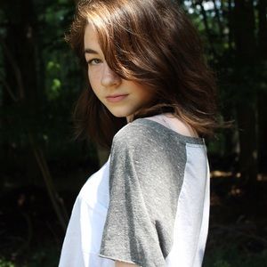 Meet your Posher, Ella