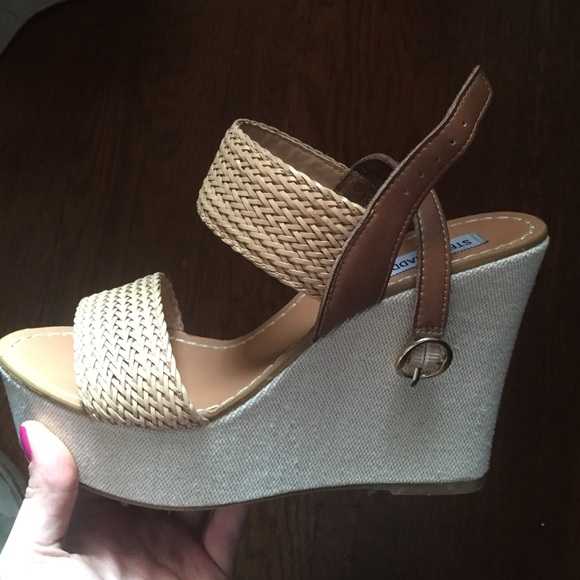 Steve Madden wedges- worn once! Size 9.5 - Picture 1 of 3