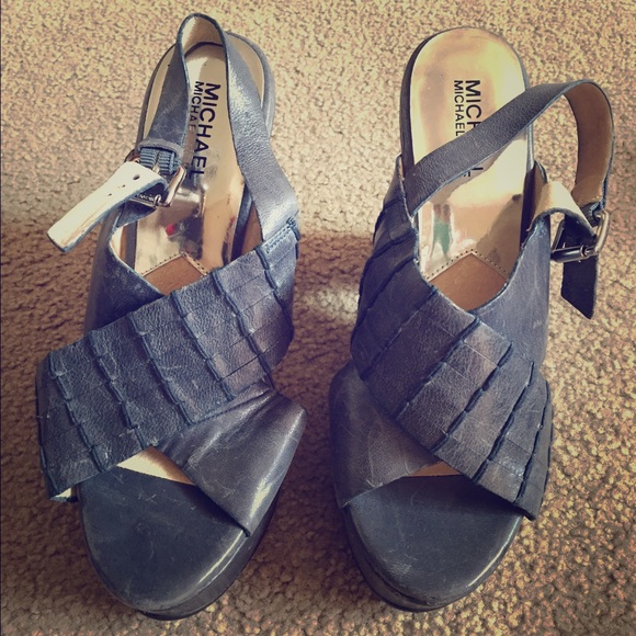 New!!! Michael Kors heels