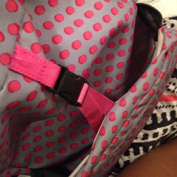 back pack - Picture 3 of 4