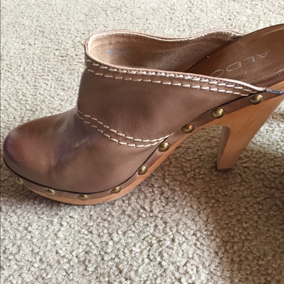 Never worn!! - Picture 2 of 3