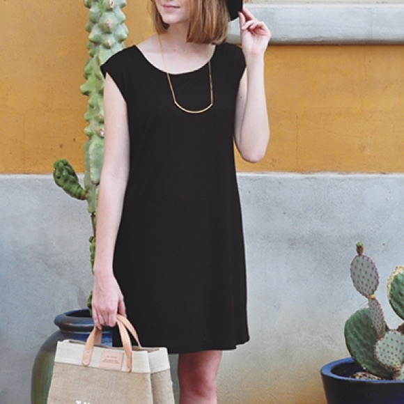 Fine Life Co Pocket Tee Dress in Black - Picture 1 of 4