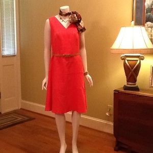 Black Label by Evan Picone dress with belt.👗