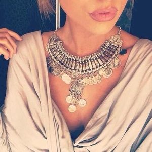 Chunky boho necklace