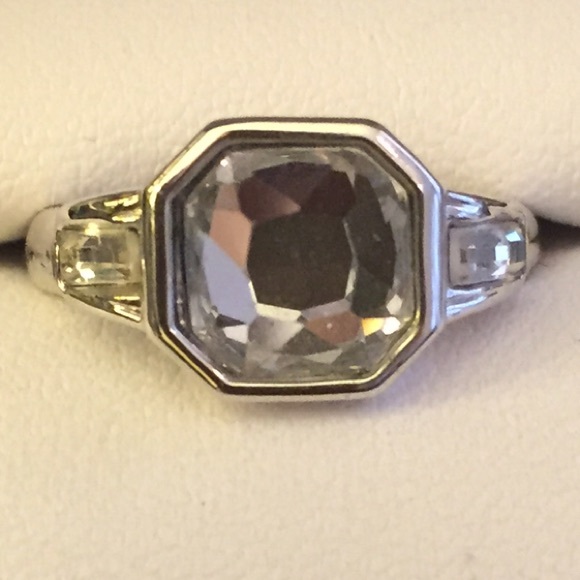 Lia Sophia Privy Ring - Like New! - Picture 2 of 4