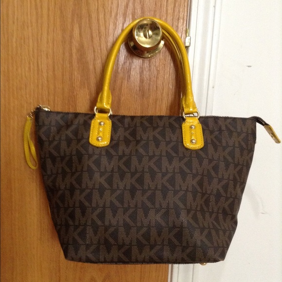 Michael Kors authentic tote bag yellow