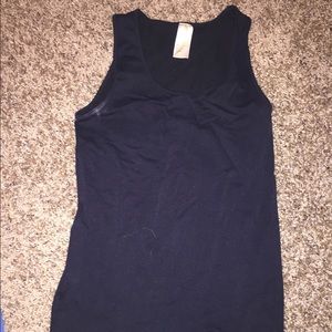 Black razor tank