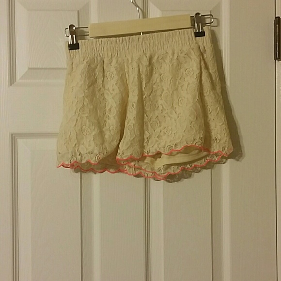 Lace shorts