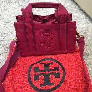 Tory burch leather handbag "tiny Tory tote "