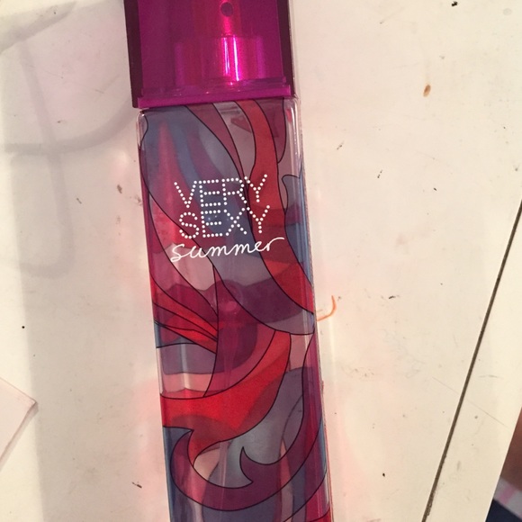 Very sexy body mist
